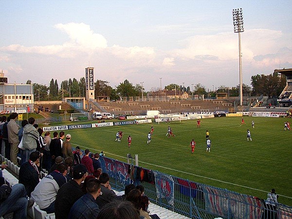 Hidegkuti Nándor Stadion (alt) - Budapest