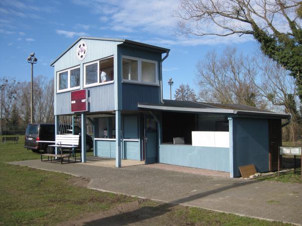 Sport- & Gemeindezentrum Altlüdersdorf - Gransee-Altlüdersdorf