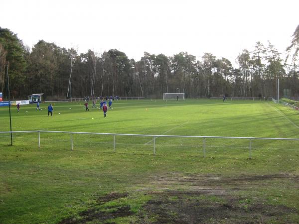 Heinz-Förster-Sportanlage - Stendal-Uchtspringe