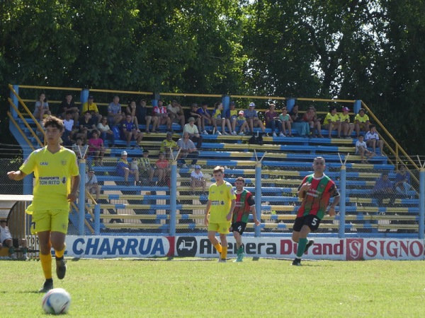 Estadio Justo José Lescarno - Villa Elisa, Provincia de Entre Ríos