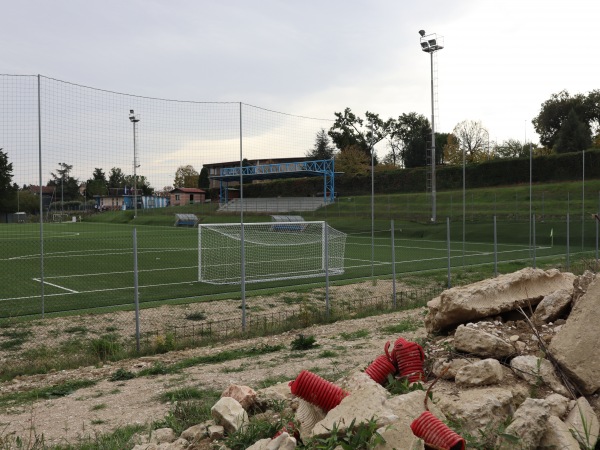 Campo Sportivo Fratelli Mastrocola - Loro Piceno