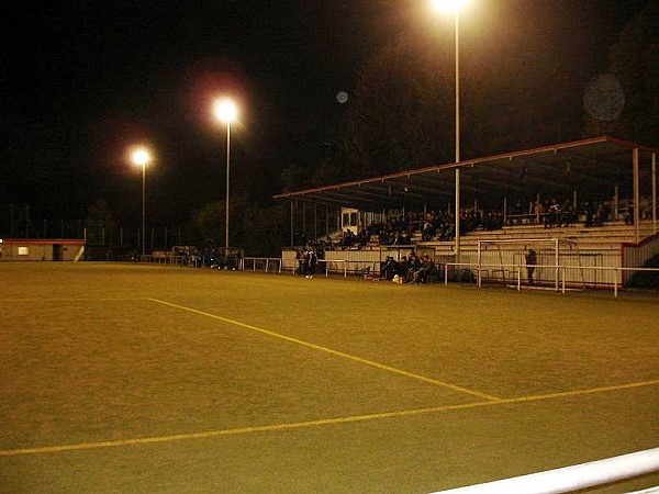 Willi-Vieler-Stadion - Iserlohn-Oestrich