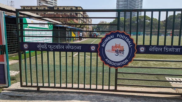 Neville d'Souza Football Turf - Mumbaī (Mumbai)