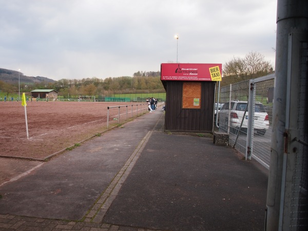 Sportplatz Am Anger - Meschede-Olpe