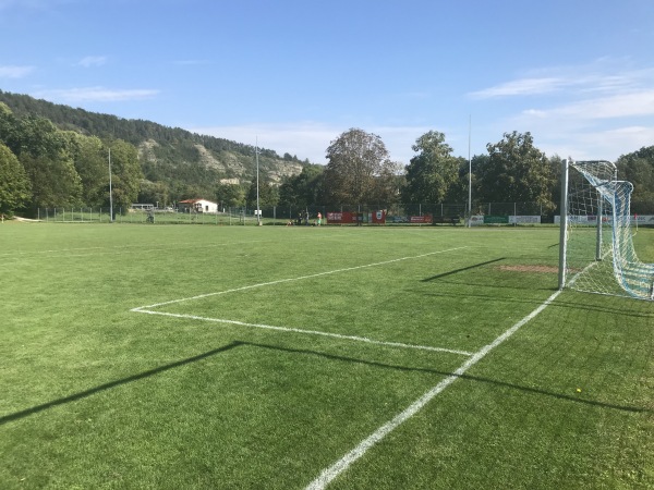 Sportplatz Creuzburg - Amt Creuzburg-Creuzburg