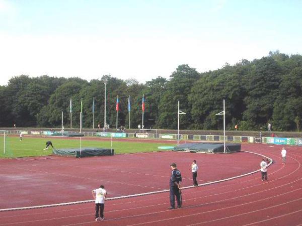 Stadion Löschenhofweg im Covestro-Sportpark - Krefeld-Uerdingen