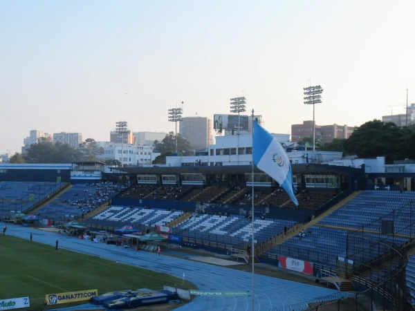 Estadio Doroteo Guamuch Flores - Ciudad de Guatemala