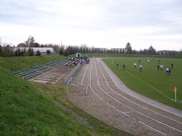 Schulsportplatz - Sundhagen-Reinkenhagen