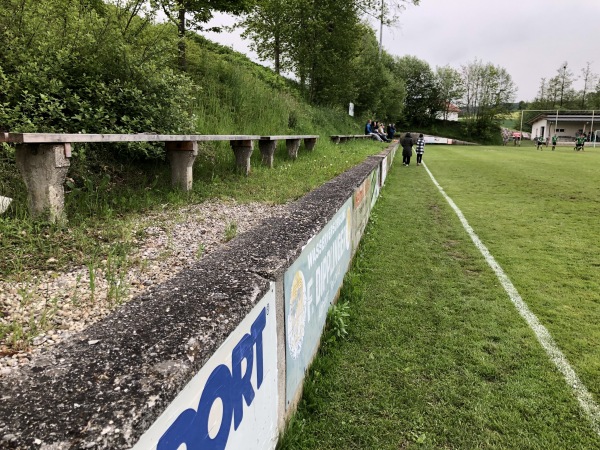 Zacherlbergstadion - Treubach