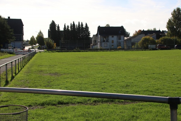Sportplatz am Bahnhof - Lissendorf