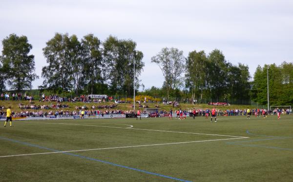 Sportplatz Adolf-Weiß-Straße - Mengerskirchen-Waldernbach