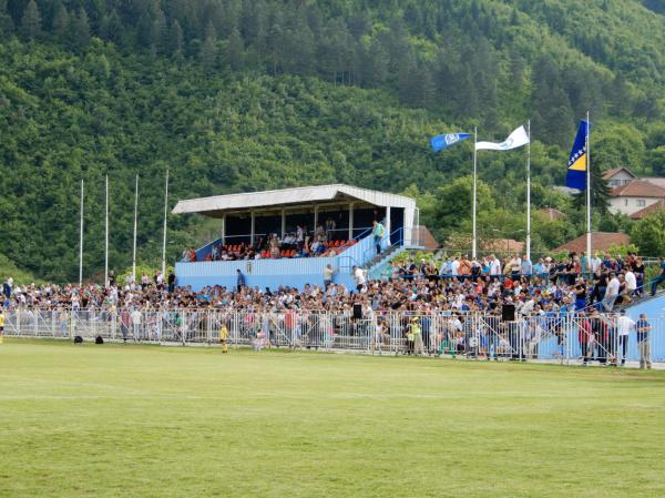 Stadion FK Famos - Hrasnica