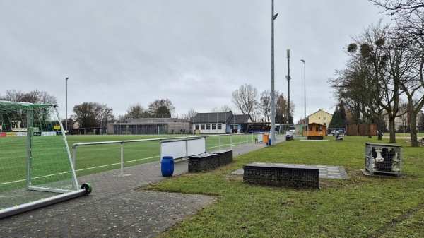 Sportplatz Bierstadt - Wiesbaden-Bierstadt