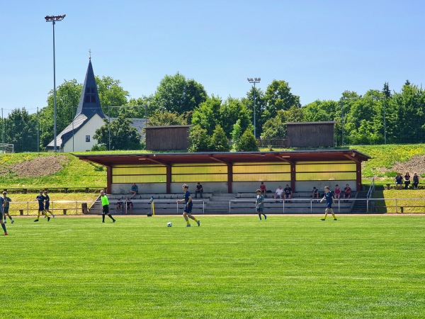 Sportstadion Niederzwönitz - Zwönitz-Niederzwönitz
