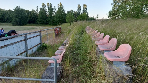 Edgar-Schäfer-Sportplatz - Steinhöfel-Heinersdorf