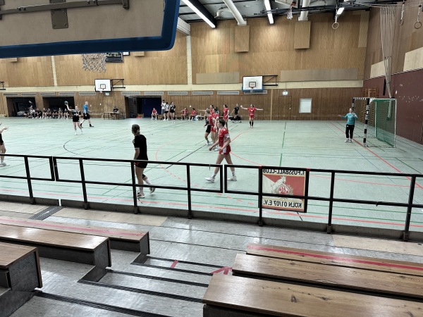 Halle am Südstadion - Köln
