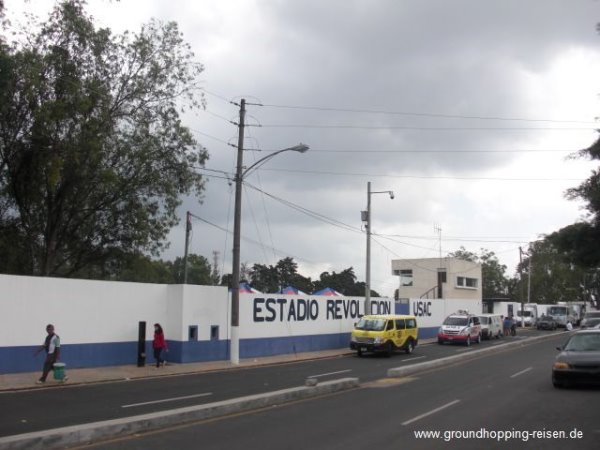 Estadio Revolución USAC - Ciudad de Guatemala
