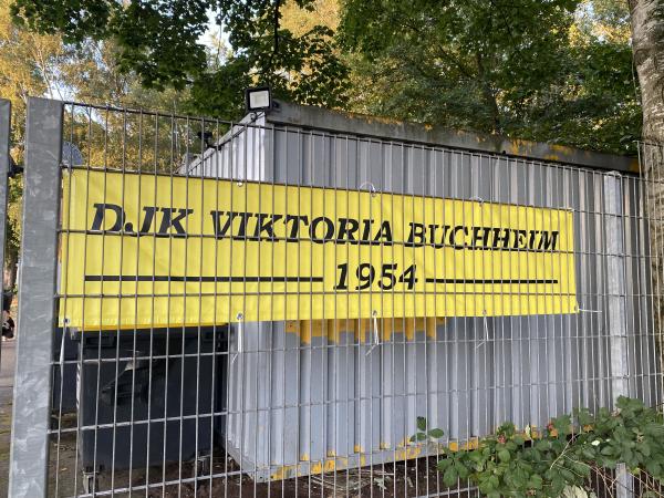 Sportplatz Herler Ring - Köln-Buchheim