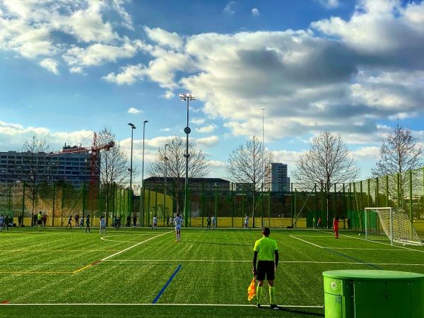 Sportanlage Heerenschürli Platz 5 - Zürich