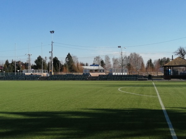 Stadion UKS Borzęcin - Borzęcin Duży