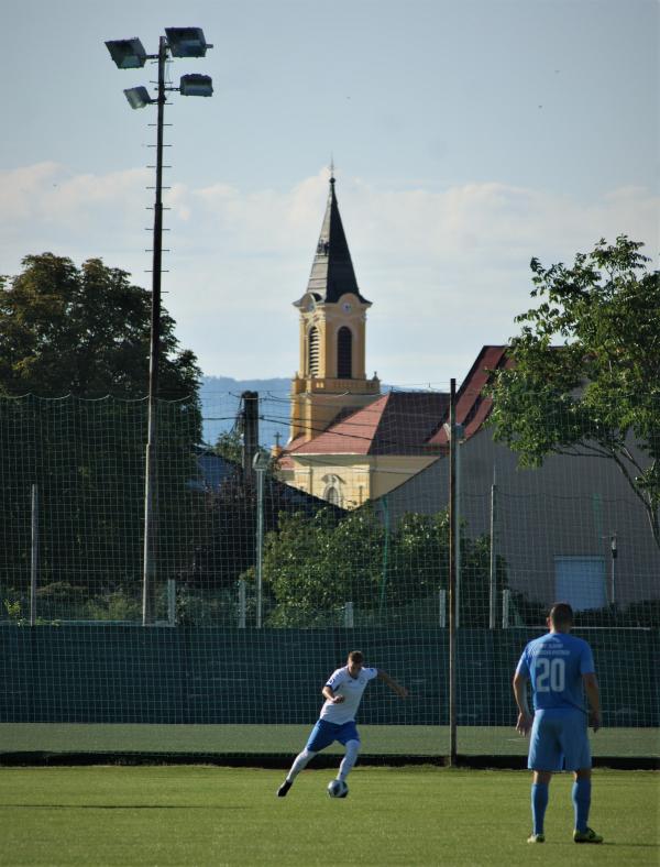 Stadion Veľký Biel - Veľký Biel