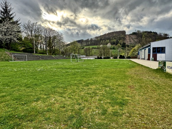 Sportplatz Königswasser - Sundern/Sauerland-Hagen