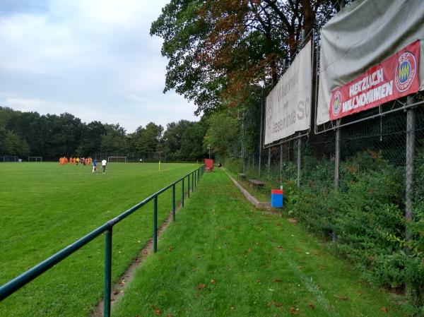 Bezirkssportanlage Bürgerpark Platz 3 - Bremerhaven-Geestemünde