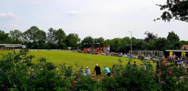 Sportpark Het Midden - DOS '37 - Twenterand-Vriezenveen
