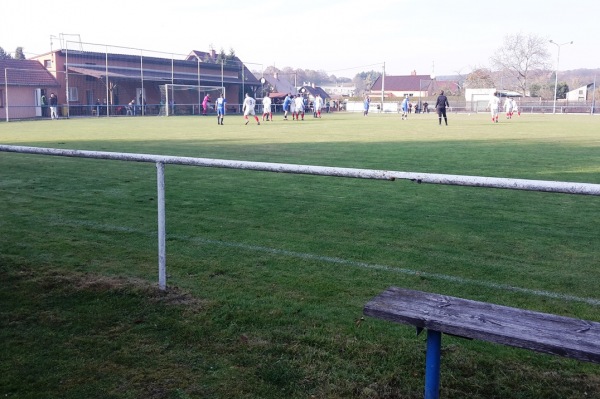 Fotbalové hřiště TJ Sokol Malesice - Plzeň 9-Malesice