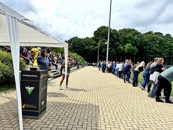 Sportplatz Höher Heide II - Solingen-Aufderhöhe