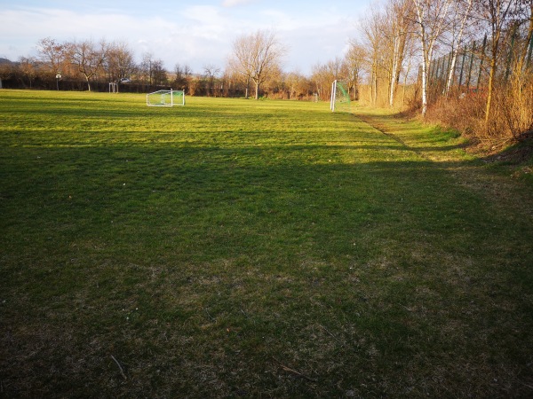 Schulsportplatz - Kretz