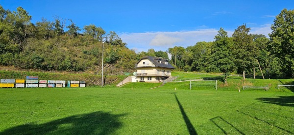 Sportplatz Brohl - Brohl
