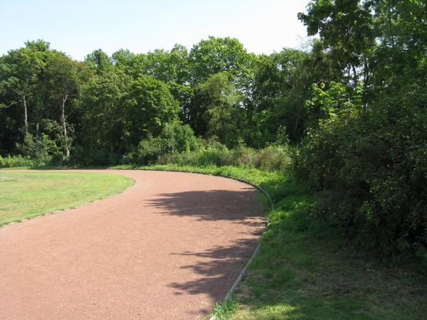 Blau-Weiß-Platz im Sportpark Hildesheim - Hildesheim