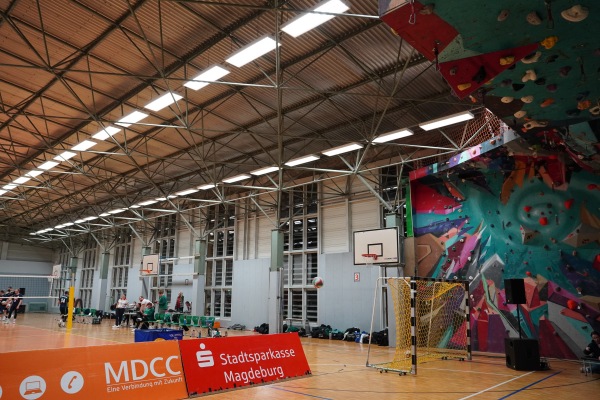 SportHalle 3 Otto-von-Guericke Universität - Magdeburg-Alte Neustadt