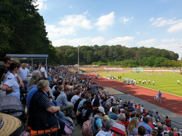 Kurt-Bornhoff-Sportpark - Frechen