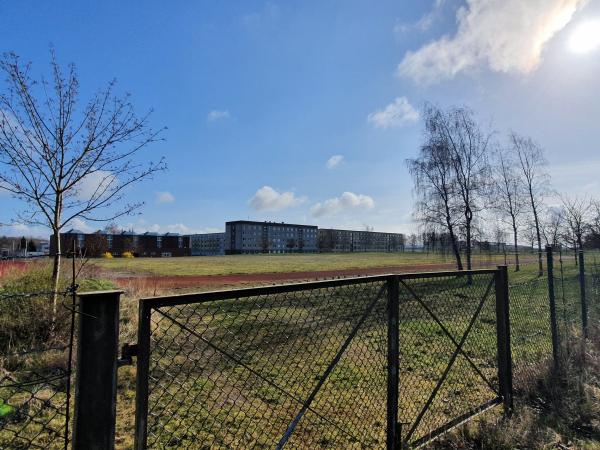 Sportplatz Kaserne Basepohl - Stavenhagen-Basepohl
