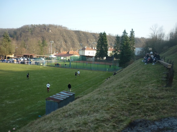 Hřiště TJ Slavoj Davle - Davle