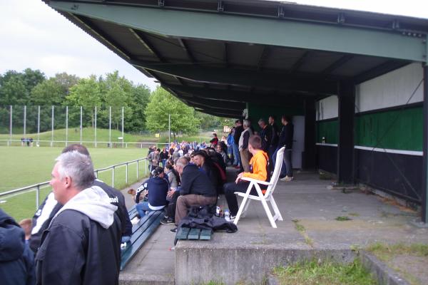 Sportanlage Am Donarbrunnen - Kassel-Niederzwehren