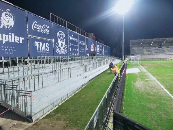 Van Roystadion - Denderleeuw