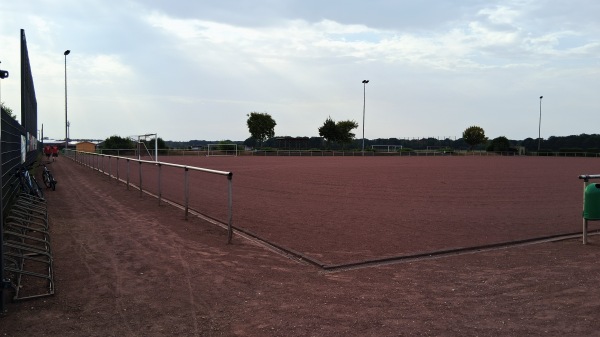 Sportanlage Schafweg Platz 2 - Weeze-Wemb