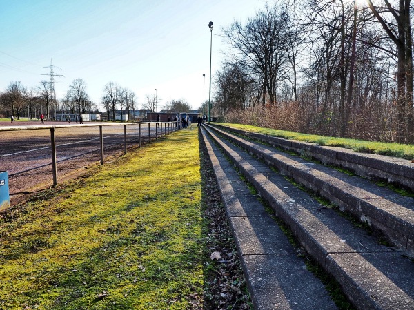Bezirkssportanlage Reckfeldstraße Platz 2 - Gelsenkirchen-Bismarck
