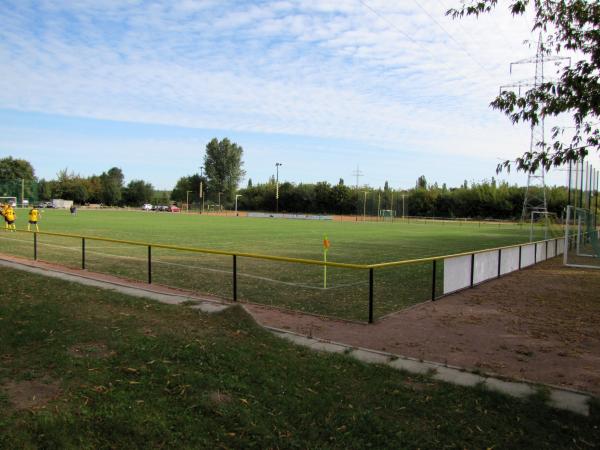 Sportplatz Feldweg - Bernburg/Saale-Roschwitz