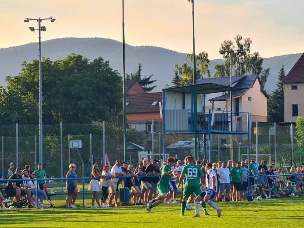 Stadion SK Baník Modlany - Modlany