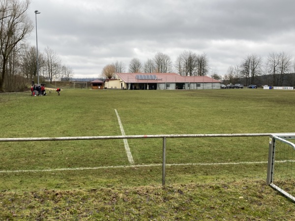 Sportzentrum Am Heigenberg Platz 2 - Hösbach-Feldkahl