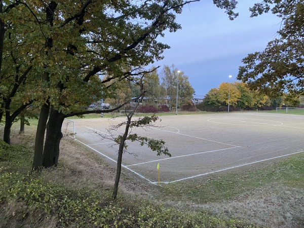 Märchenwaldarena Nebenplatz - Neißeaue-Zodel