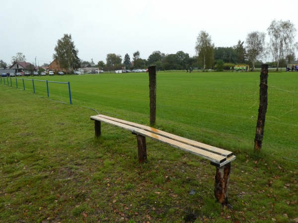 Boisko w Kaczenicach - Kaczenice