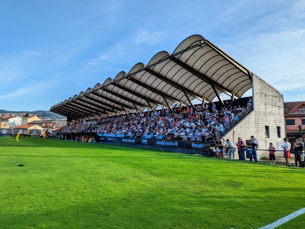 Campo de Fútbol Municipal de Barreiro - Vigo, GA