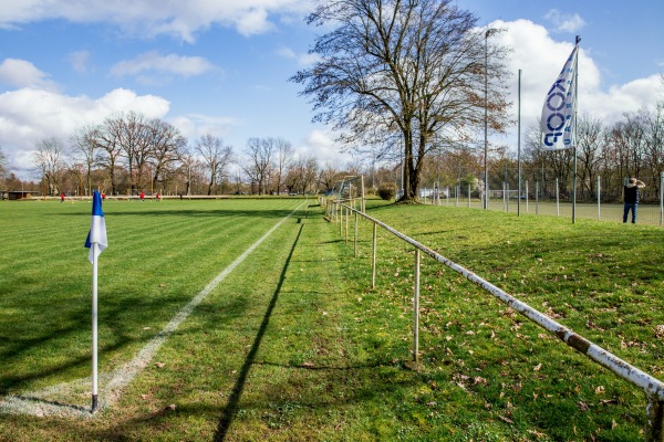 Sportplatz An der Möncherei - Markkleeberg