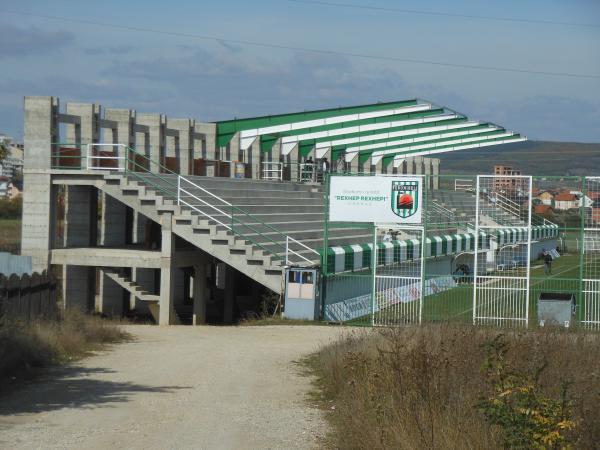 Stadiumi Rexhep Rexhepi - Glogovac (Drenas)