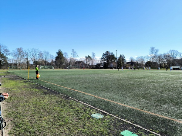 Sportplatz Grundschule Rhen - Henstedt-Ulzburg-Rhen